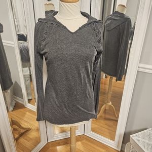 MVSport Hooded Longsleeve Shirt with Laceup Shoulder Detail Grey Size M